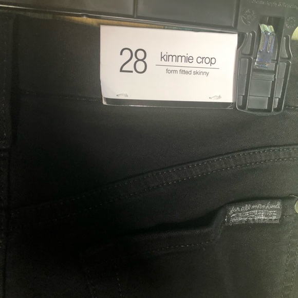 7 For All Mankind Kimmie Crop Jeans - Picture 4 of 5